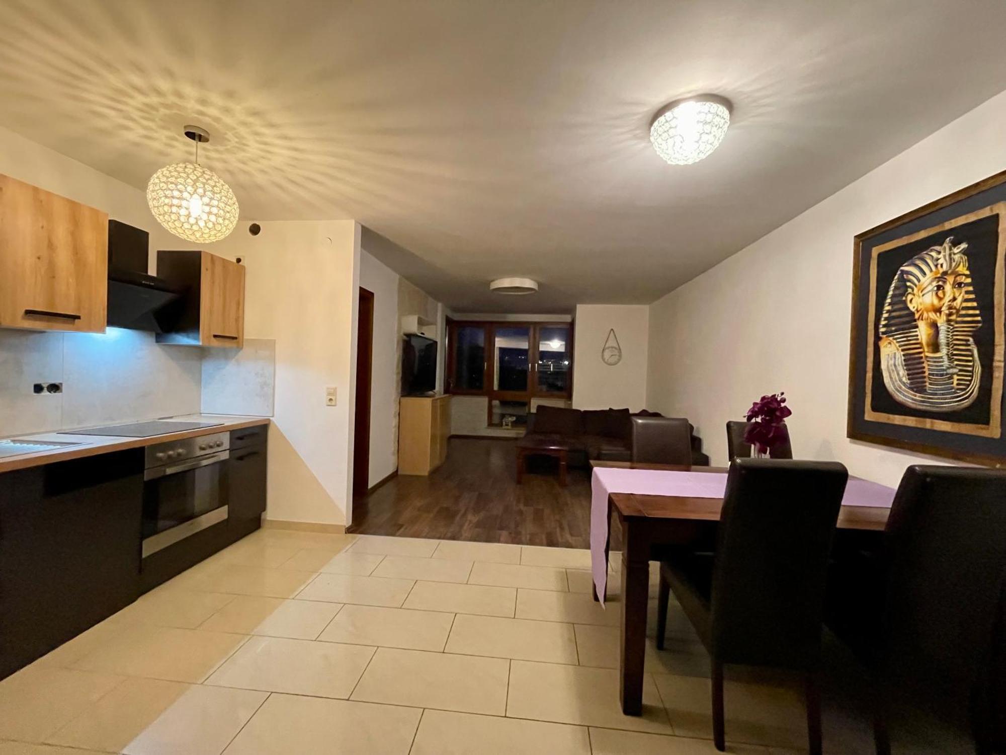 Wunderschoenes Apartment In Der Goldstadt Πφορτζχάιμ Εξωτερικό φωτογραφία